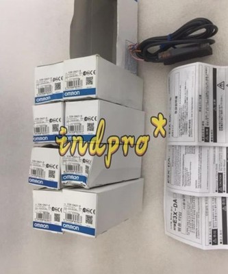 ONE NEW Photoelectric Switch E3X-DA11AT-S 12-24VDC #vn