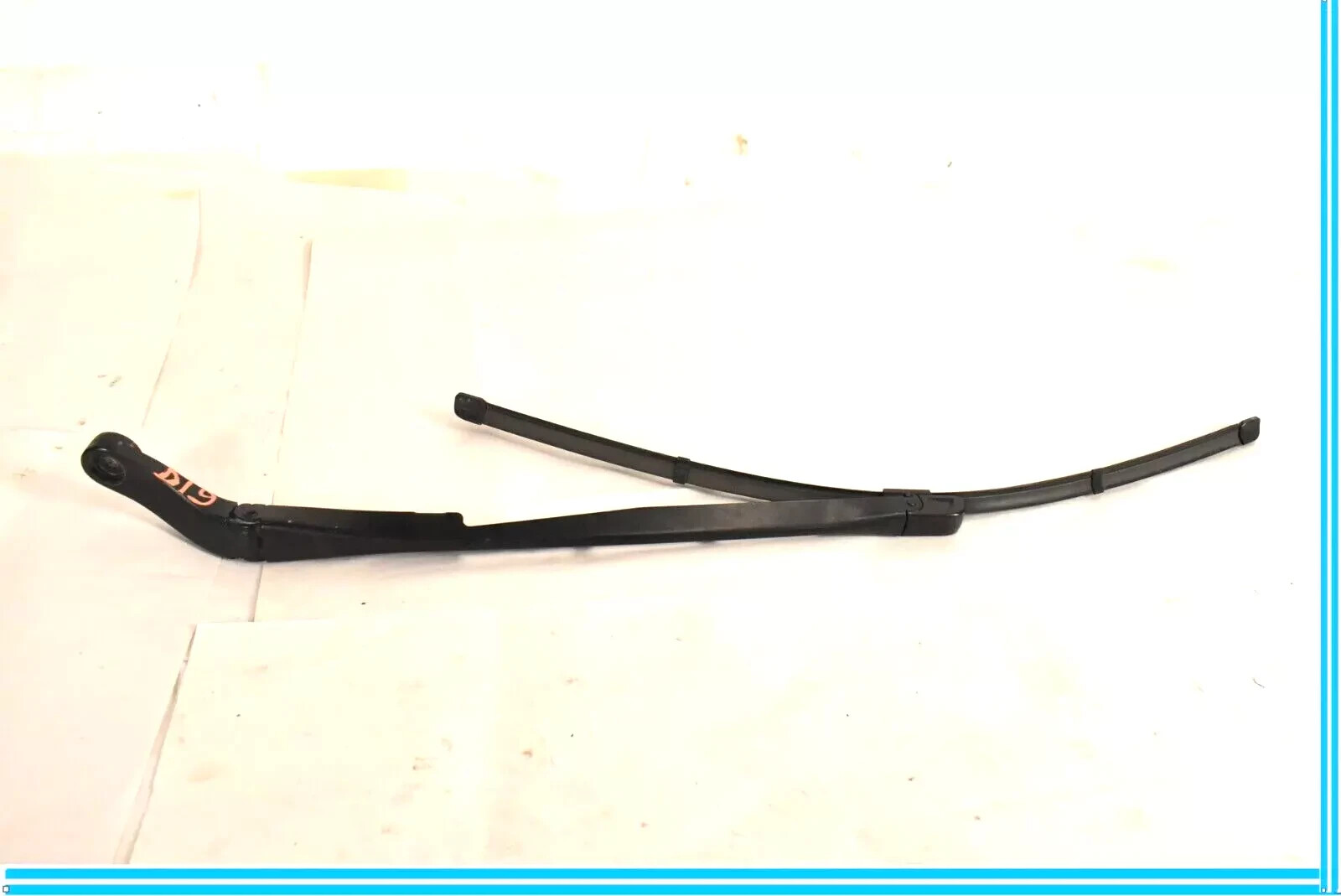Bentley Continental GT 2003-2012 Right Wiper blade