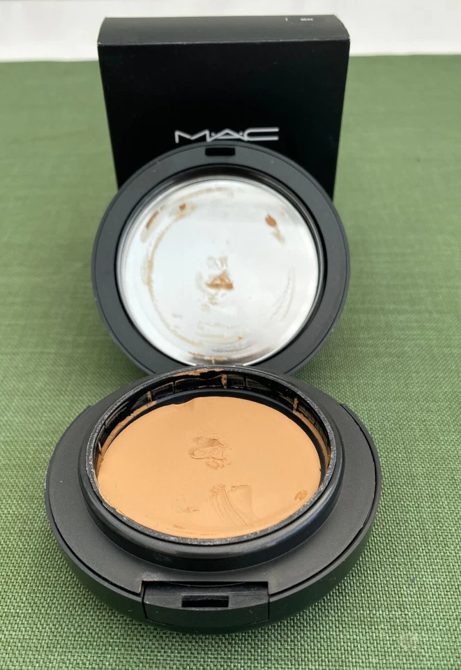 MAC Blot Make-Up Foundation Light NEU - Bild 3 von 4