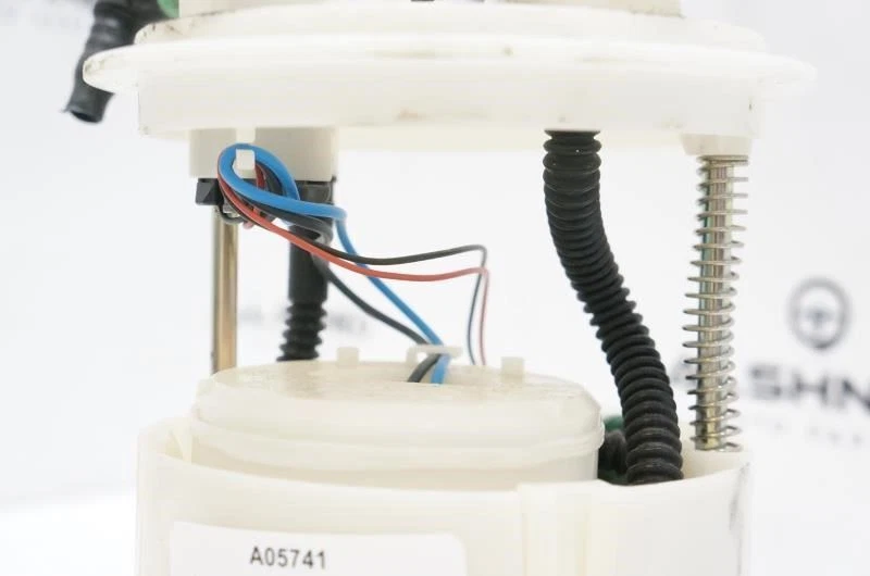 Conjunto de bombas de combustível 2014 Subaru Forester 42021SG010 FABRICANTE DE EQUIPAMENTO ORIGINAL - Imagem 4 de 4