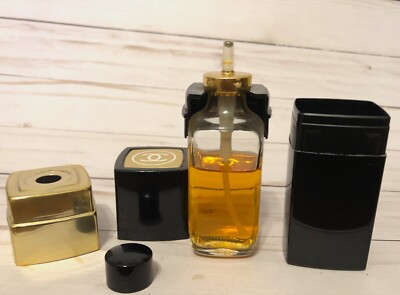 Vintage CHANEL No 5 SPRAY COLOGNE 1.5 oz Refillable Perfume