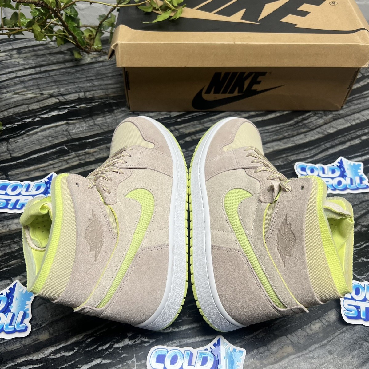 Size 8.5 - Air Jordan 1 Zoom Comfort High Lemon Twist W for sale