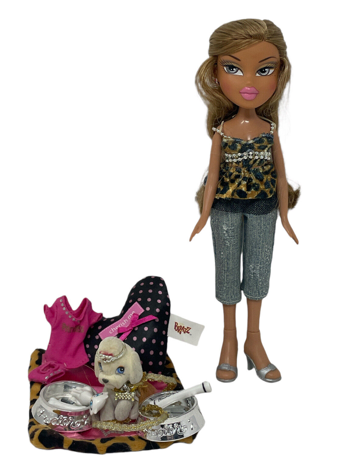 2007 BRATZ PAMPERED PUPZ Yasmin With original Clothes Accessories Poster  Nice