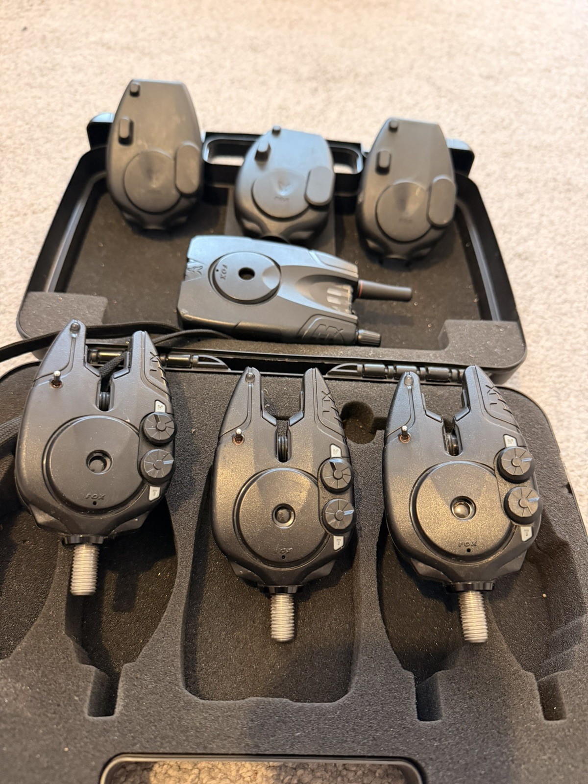 Fox Micron Mx 3 Rod Presentation Set With Reciever Carp Fishing Bite Alarms