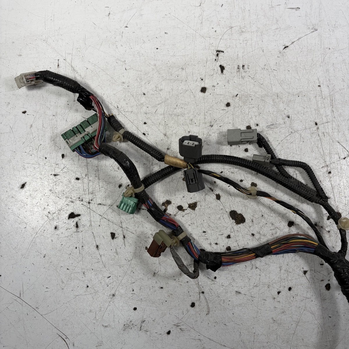 05-06 Honda CR-V LX Left Front Door Wire Harness 32751-S9A-A02 OEM