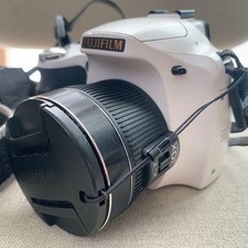 FUJIFILM Fine Pix SL300 Digital Camera White with Accessories Tested Condition