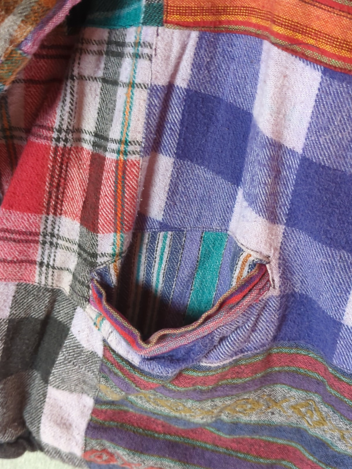 Patchwork flannel 1/4 Zip Pullover reversible Hoo… - image 11