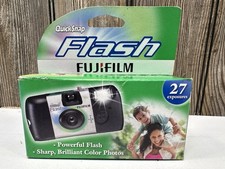 Fujifilm QUICKSNAP-FLASH Disposable 35mm Camera With Flash, Expired08-2020