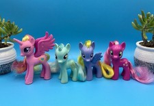 My Little Pony G4 brushable Princess Cadance  3  background figures