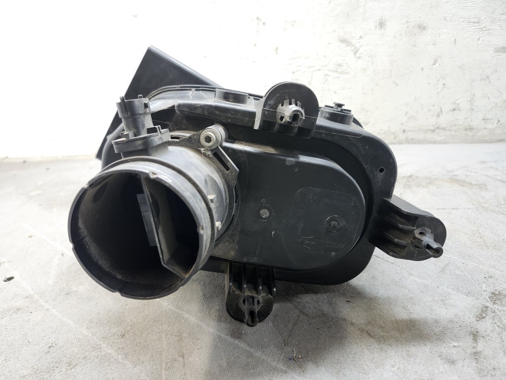 Maserati Ghibli 2016 Left Air box top
