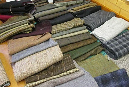 Tweed Patchwork 100% Wool Remnant Offcuts Squares 20 Pieces 23cm (9") - Image 2 of 4