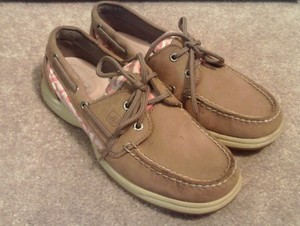 womens pink sperry boat shoes