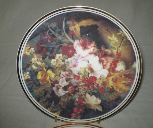 2 PRETTY FLORAL STAFFORDSHIRE EDWARDIAN FINE BONE CHINA DISPLAY PLATES GOLD TRIM - Picture 2 of 7