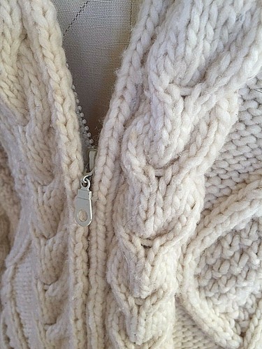 Swedish Hand Knit Sweater (Cardigan) with Swedish 100% Wool, very light and warm - Picture 9 of 10