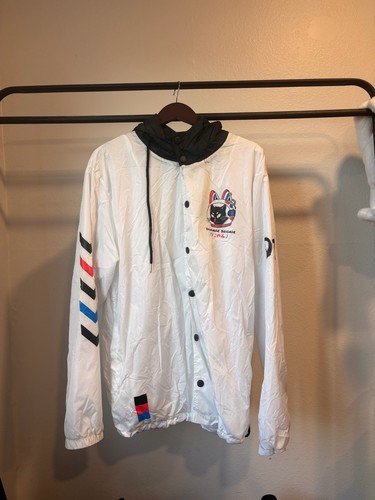 Bandage Brigade Black Cat Anime Hooded Windbreaker X-Large White Japanese