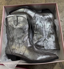 (Size 10M) Women's Not Rated Jersey Silver Boots   metallic cowboy shiny western