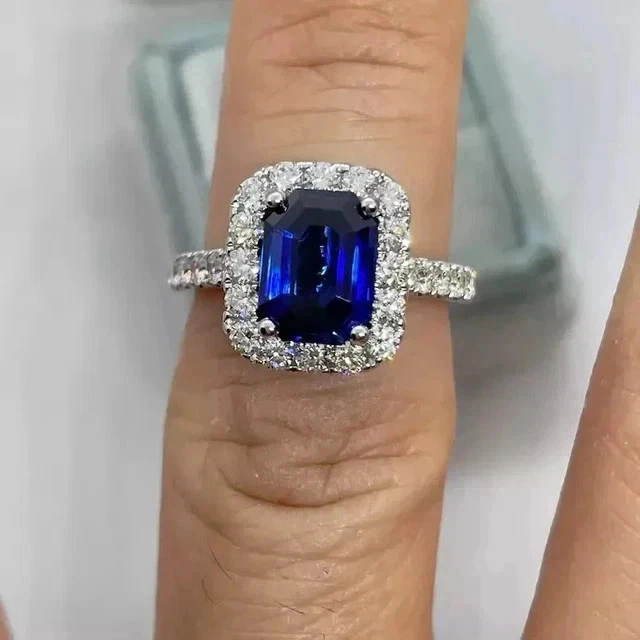 Lab Created Saphir 3,20Ct Smaragdschliff Verlobungsring 14K Weißgold vergoldet