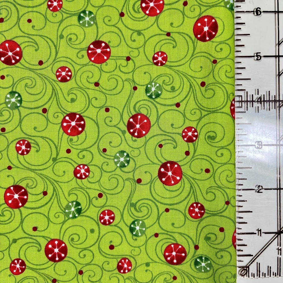 Connecting Threads Snowed Inn Collection GREEN Fabric 4 PACK MaryJo Tuttle 2014 - Image 4 of 4