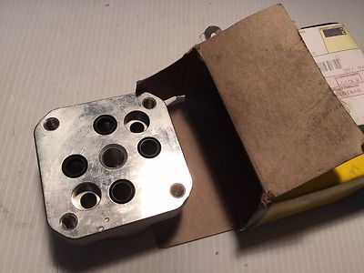 9234284 John Deere MANIFOLD - HITACHI | eBay 