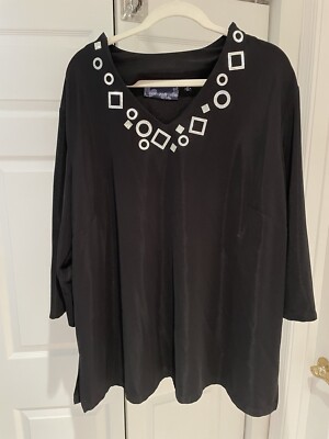 Susan Graver Style Plus Sz. 2X Black Silver Studded Round Neck Tunic 3/4 Sleeve