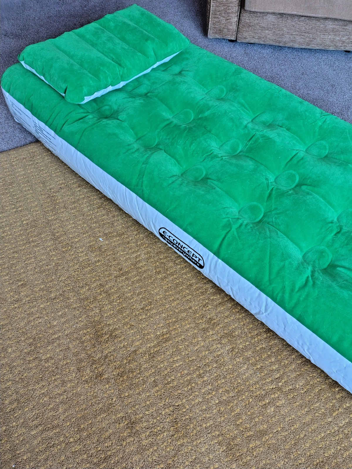 Picture 5 of 6