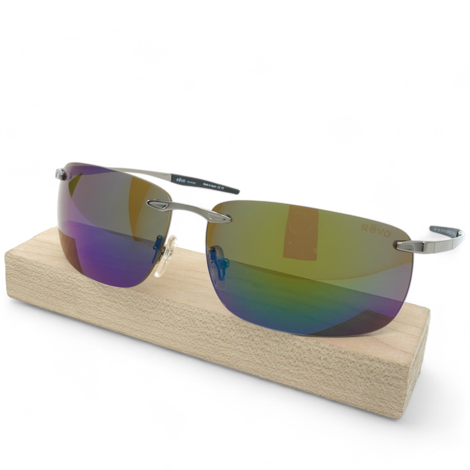 RE117000GN ПОЛЯРИЗОВАННЫЕ СОЛНЦЕЗАЩИТНЫЕ ОЧКИ REVO DESCEND Z УНИСЕКС 28890₽