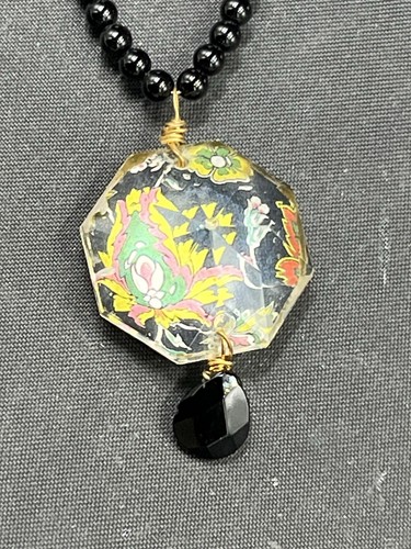 Lenore Solmo Signed Black Beads Necklace Glass & Floral Design Pendant 16” Long - Picture 2 of 14