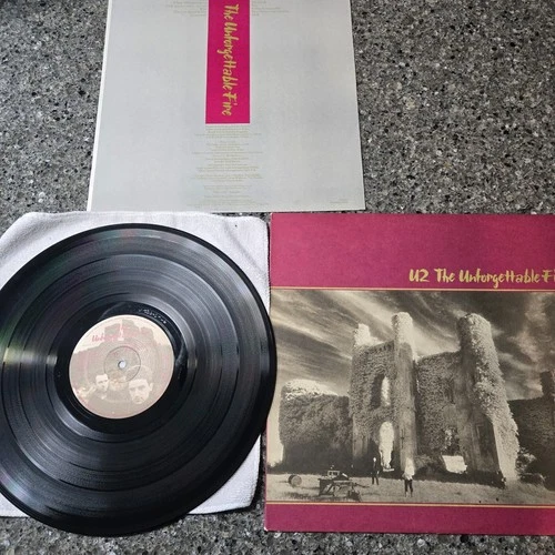U2 The Unforgettable Fire vinyl record vintage 1984, vintage U2 record album