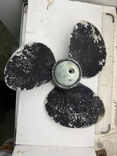 Volvo Penta RH Aluminum Boat Prop 15 x 17 Pit...