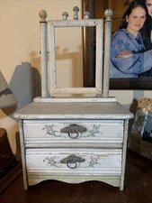 Vintage 1940's Country  Cottage Doll Dresser