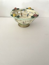 VINTAGE HANDMADE CAPODIMONTE BASKET WEAVE POTTERY BOWL WITH FLOWERS