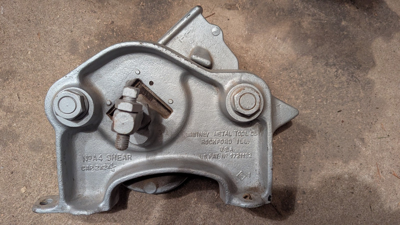 Roper Whitney No. 4 Angle Iron Shear 2x2x1/4 Bench Mount  USA