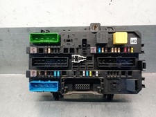 13220831 schmelzsicherung 5406559 OPEL ZAFIRA B 1.9 16V CDTI CAT Z 19 DTH