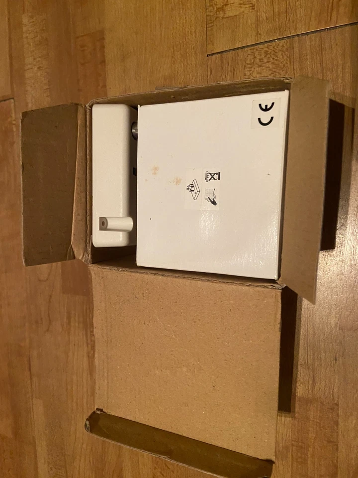 MODULATEUR TV UHF, POUR CONNECTER PLUSIEURS TÉLÉVISIONS SUR UNE ANTENNE - Photo 4/4