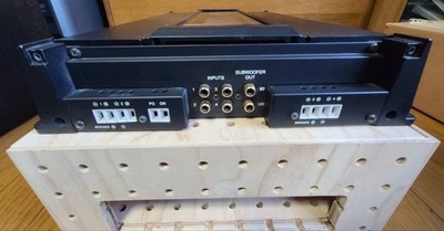 McIntosh MC431M Car Audio Power 4-Channel Amplifier Working