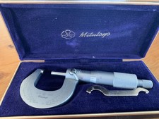 Mitutoyo 0-1" Micrometer with Case  Wrench Precision Tool