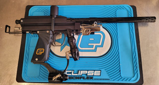WGP 2k2 E1 E Blade Autococker with 2pc Kaner Barrel set. Rebuilt/Tested/Working.