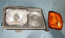 Magneti Marelli RH Headlight Combination Assy - LPF011 / 124-820-36-59 -For W124