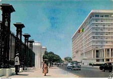 Postcard - Automobiles - Senegal - Dakar - Le Building des Services Adminis