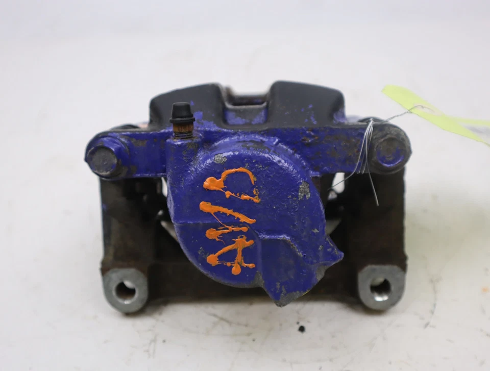 Etrier de frein avant droit occasion MAZDA MX5 III phase 1 - 1.8i 126ch - - Photo 4/4