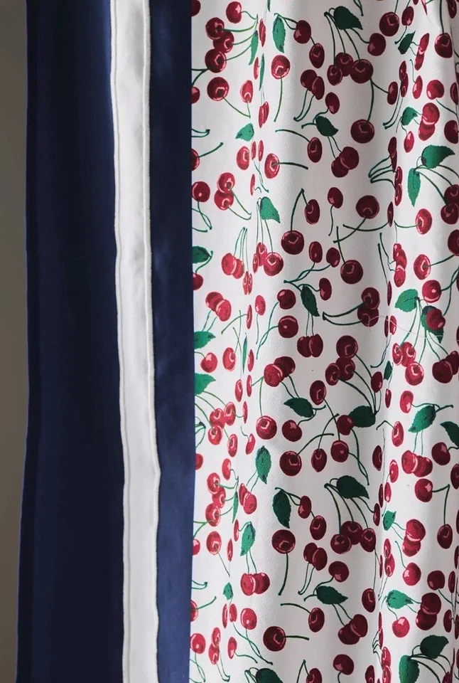 NUEVO CON ETIQUETAS Maeve by Anthropologie Cereza Algodón Cortina de Ducha 72" Cuadrada NUEVO Foto 2 de 2