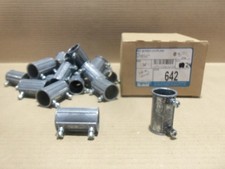New Box of 24 Topaz 642 3/4" Set Screw Coupling AK