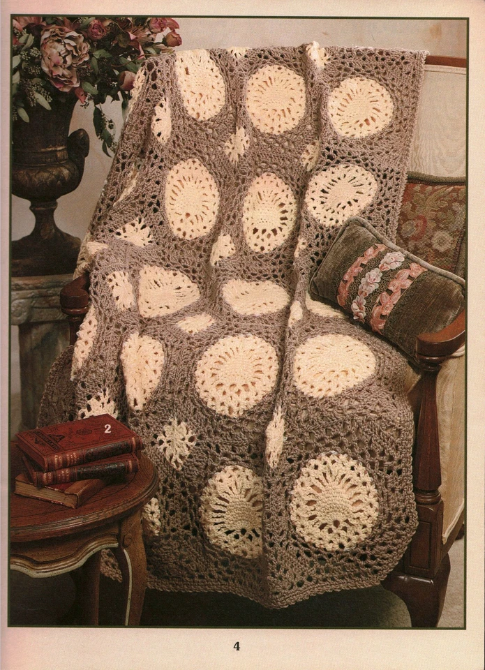 So Pretty Pineapple Afghans | Leisure Arts 3116 - Image 2 of 4