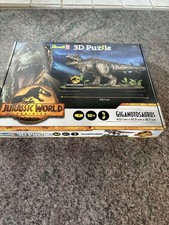 Revell 3D Puzzle Jurassic World GIGANOTOSAURU...