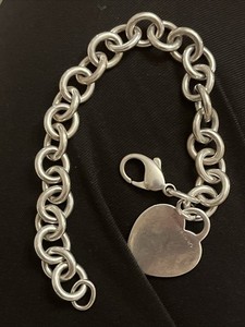 7.5” Tiffany & Co Heart Tag Charm Bracelet with Engravable Blank Heart