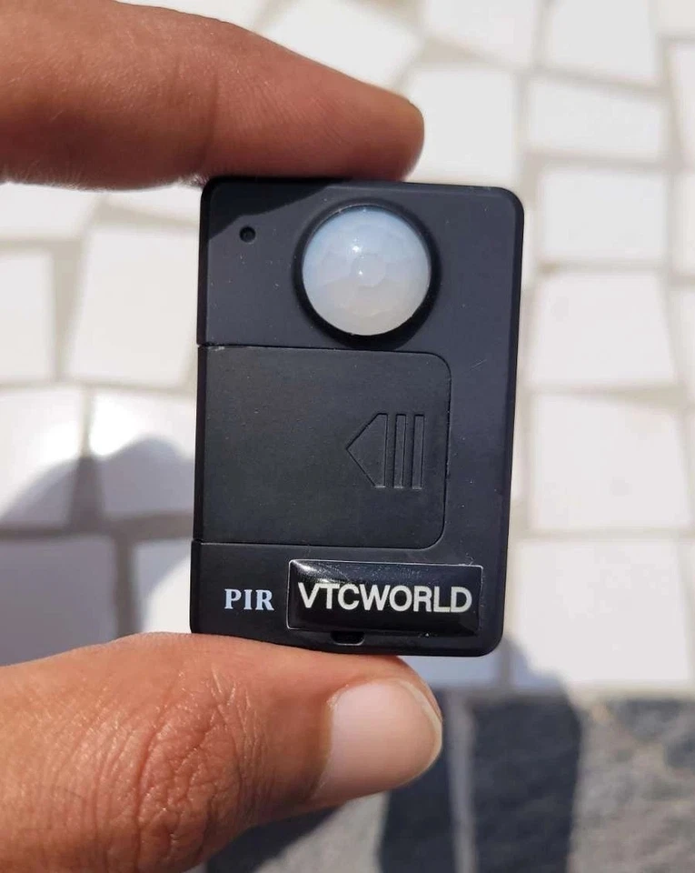 VTCWORLD Detecteur De Mouvement 4G Avec Alerte Par Sms/ Appel Et Micro Intégré