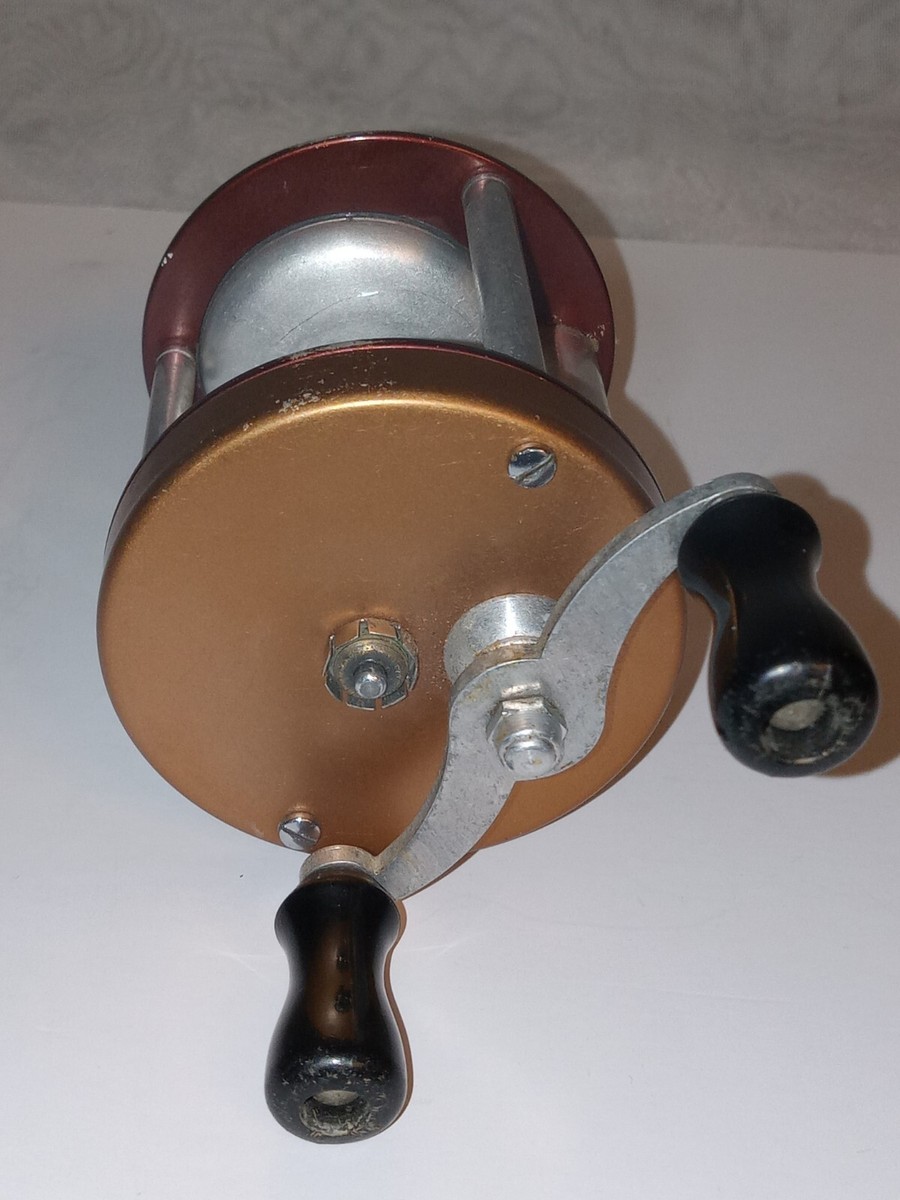 Vintage Fishing Reel Shakespeare Superior 1906 D K Level