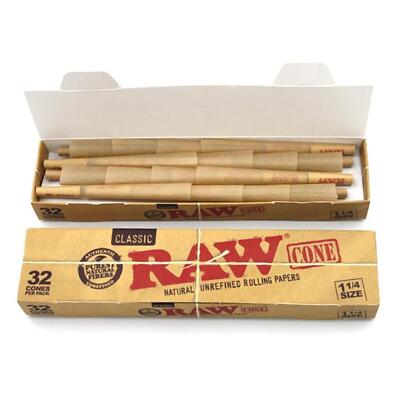 RAW Pre Rolled Cones 1 1/4 Size 32er Pack I vorgedrehte konische Hülsen