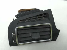 556600F020 aerator grille 1169290 for TOYOTA VERSO (AUR2 ZGR2)(2009- ) 2009