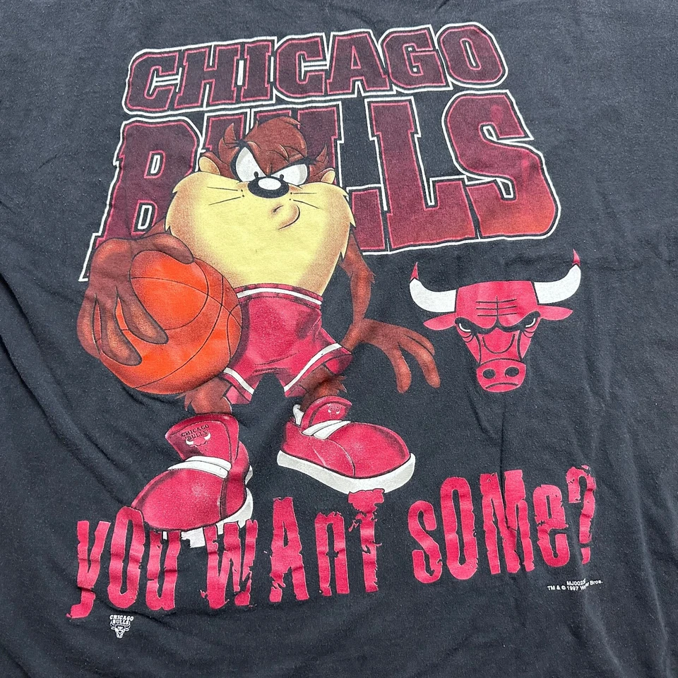 NBA Chicago Bulls 1997 Taz Looney Tunes Black Red Vintage Graphic T-Shirt Tee - Image 3 of 4